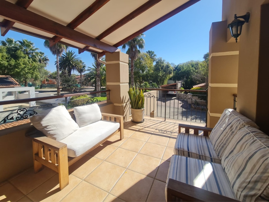To Let 4 Bedroom Property for Rent in Eagles Landing North West
